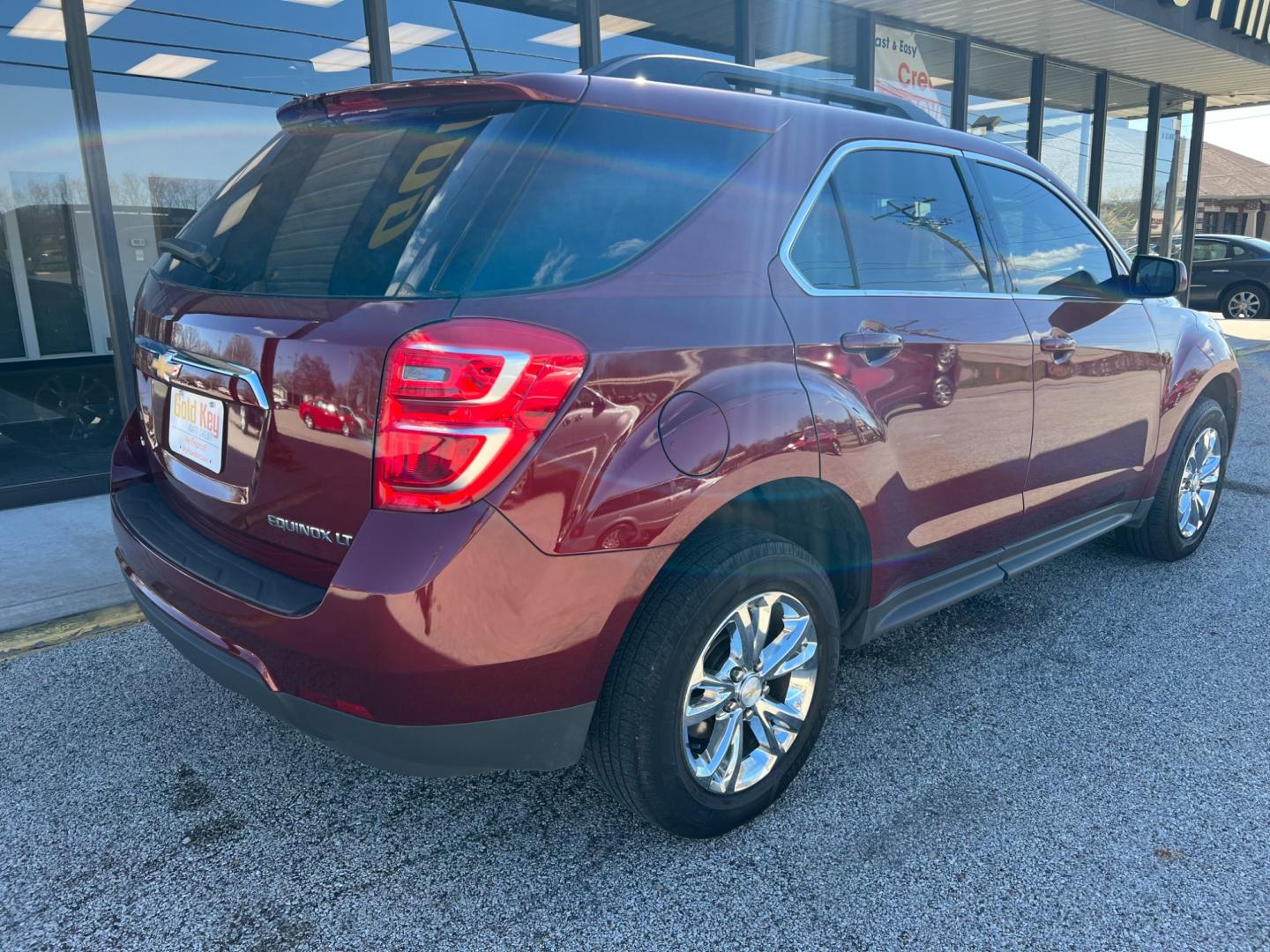 2016 Siren Red Tintcoat Chevrolet Equinox LT AWD (2GNFLFEK9G6) with an 2.4L L4 DOHC 16V FFV engine, 6-Speed Automatic transmission, located at 1633 W Kimberly, Davenport, IA, 52806, (563) 323-5341, 41.559456, -90.598732 - Photo#3